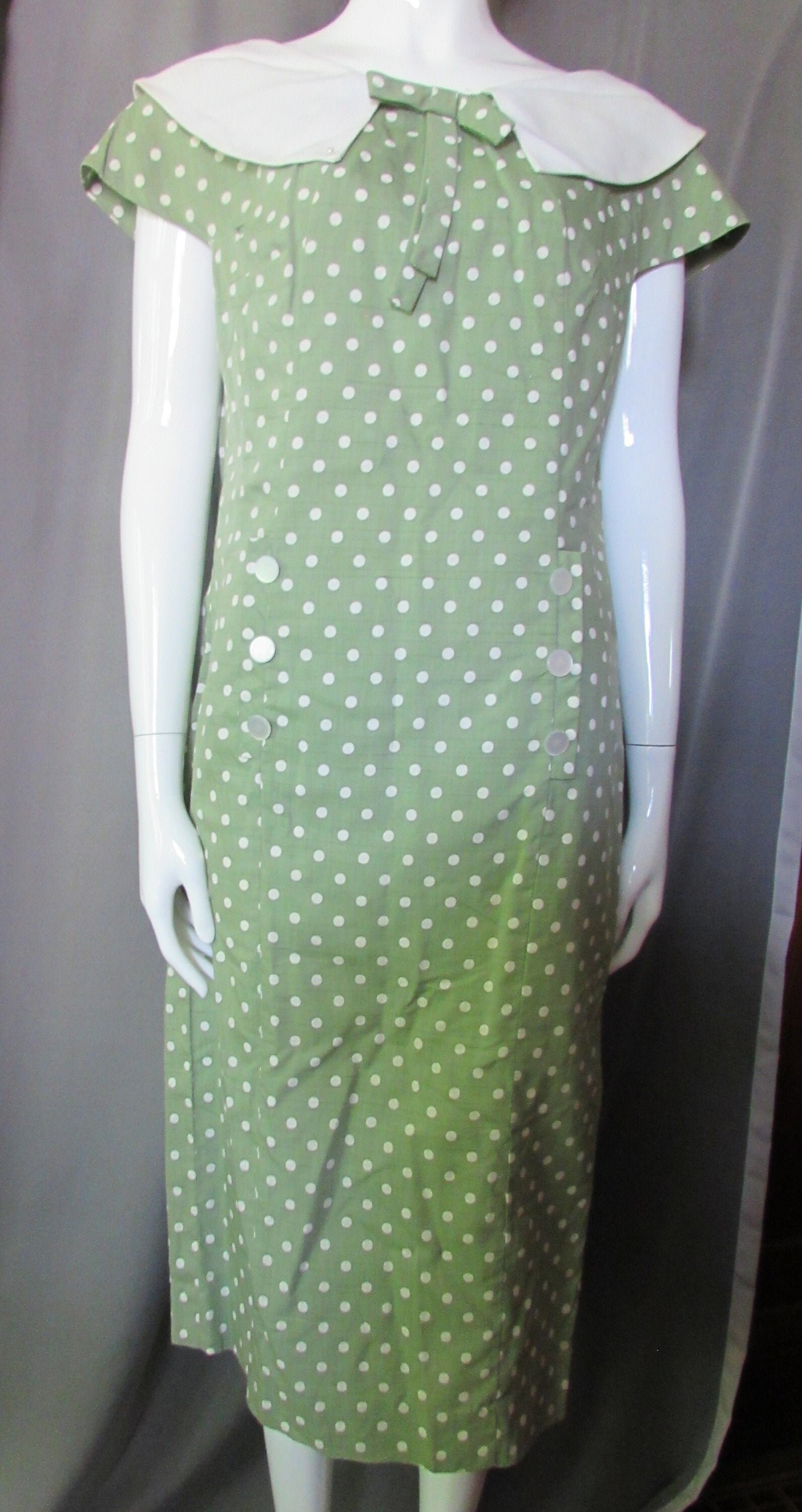 1960 Ära Büro Kleid Salbei Grün Weiß Polka Dot Mantel Stil Leinen Kragen Aus Zum Mittagessen Vintage Kleidung Damen Kleider von maudesvintageware