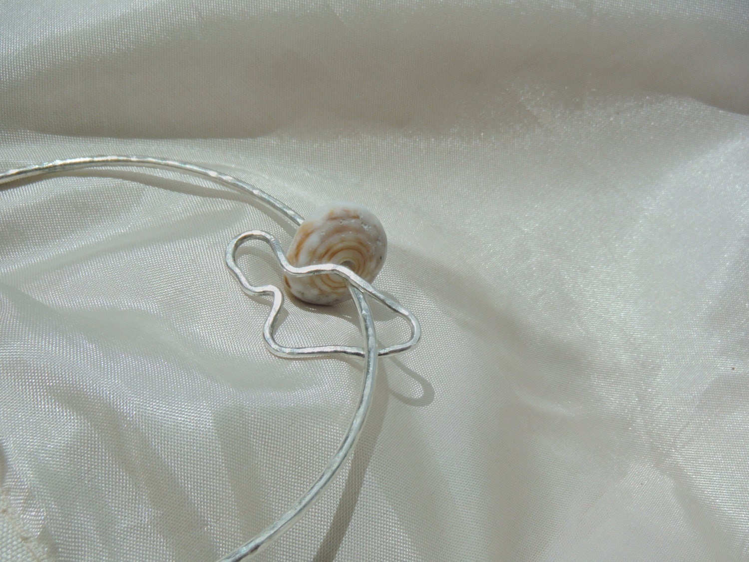 Fügen Sie Jedem Armreif Einen Maui Charm Hinzu von mauioceanjewelry