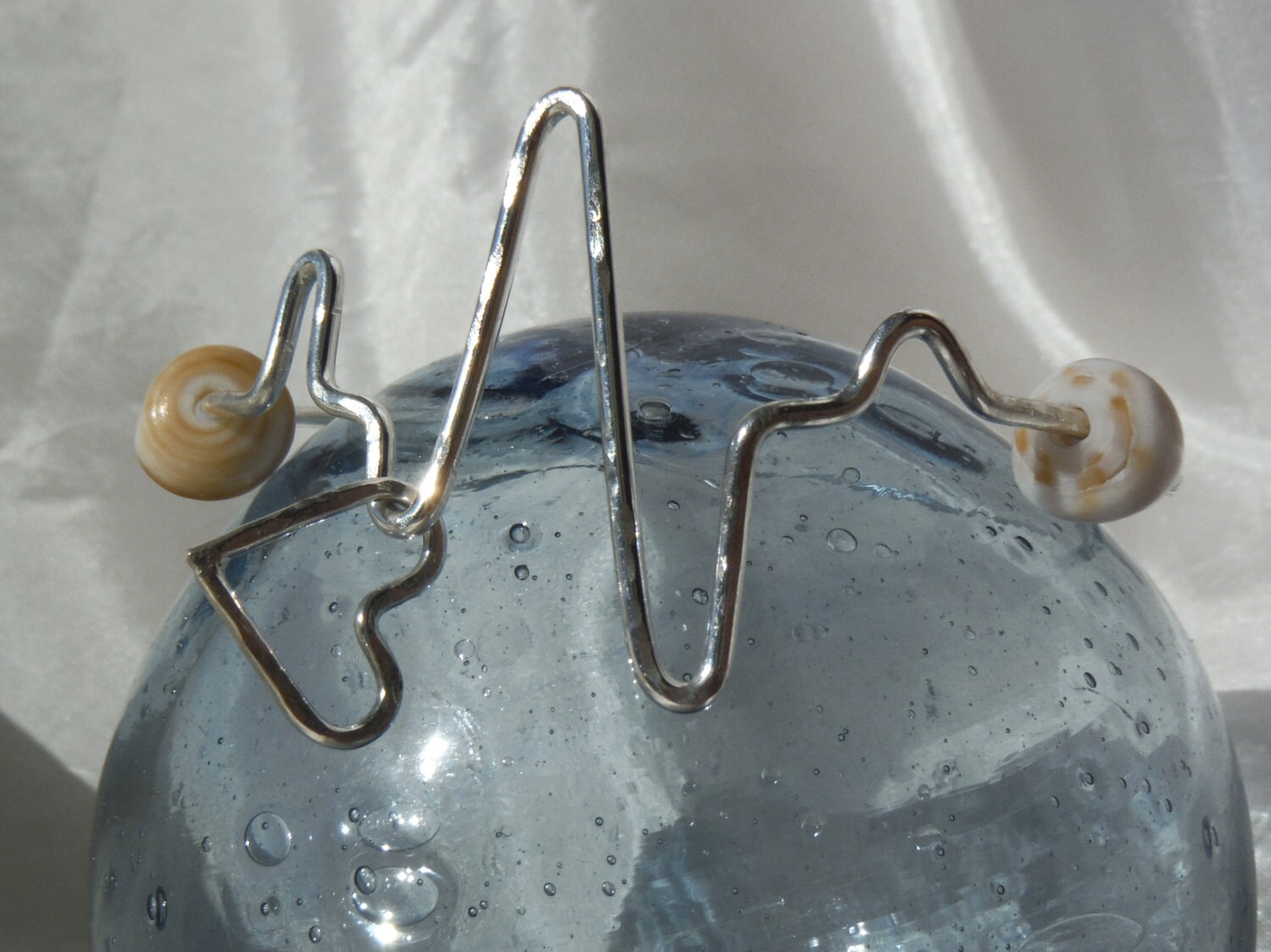 Personalisierter Sterling Silber Herzschlag Armreif von mauioceanjewelry