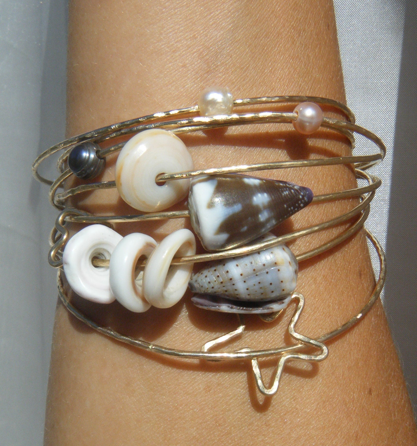 Set Aus 3 14K Gold Gefüllten Armreifen von mauioceanjewelry