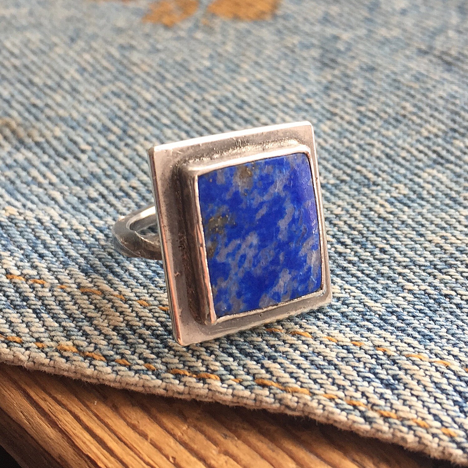 Oxidierter Sterling Silber Lapis Lazuli Ring - Größe 7 3/4 Oxidierter Sterling Silber Lapis Lazuli Ring - Größe 7 3/4 von maximeboldeau