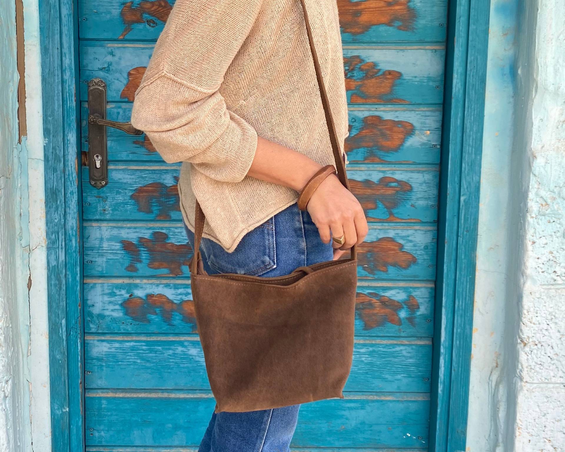 Wildleder Crossbody Bag Frau, Braune Leder Geldbörse, Kleine Lederhandtasche, Slouchy Ledertasche, Wildledertasche, Geschenk Für Sie Mayko von maykobags