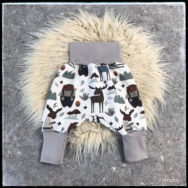 Pumphose Baby Herbst Winter Elch Bär Wald Weiß Grau Braun Tiere French Terry Sommersweat Mitwachshose Bündchen Bequem Windelpopo Unisex von mazeixx