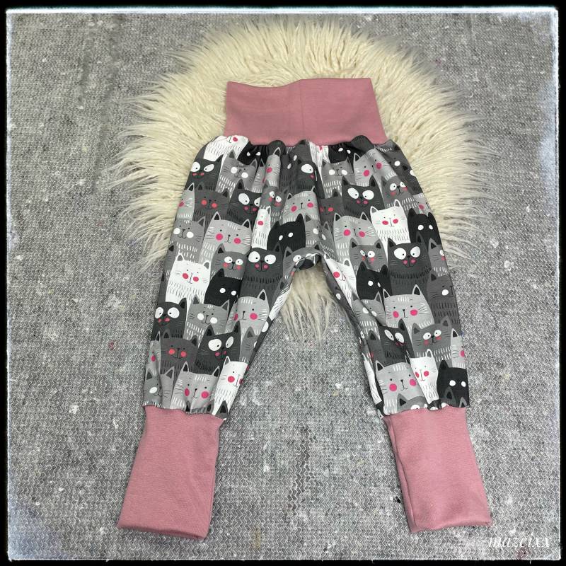 Pumphose Baby Katze Jersey Altrosa Grau Babykatze Mädchenhose Mädchen Katzenhose Winterhose Mitwachshose Bündchen Bequem von mazeixx