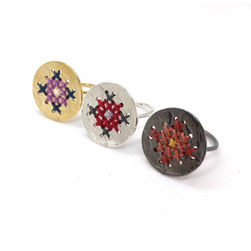 Kreuzstich Ring Kreuzstich Ring von mcsjewellery