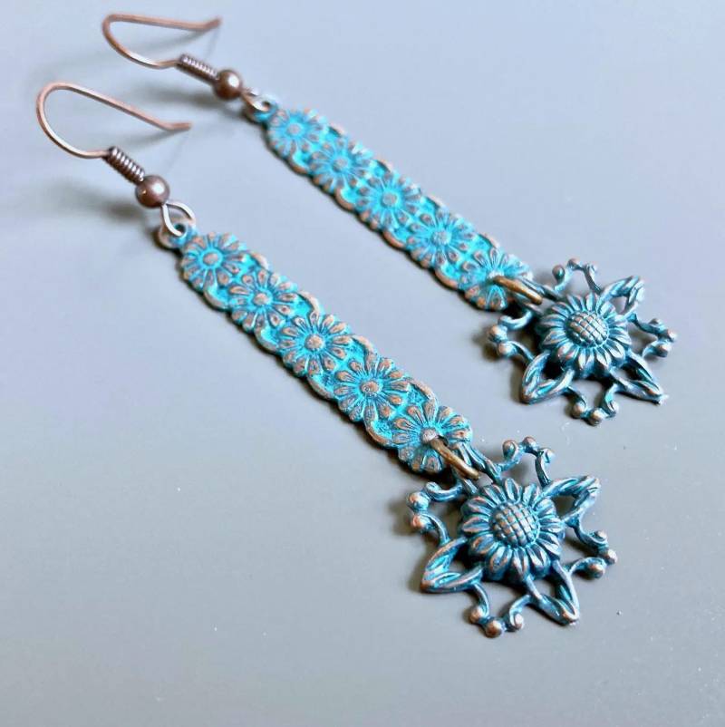 Blumen Ohrringe - Patina Ohrringe, Kupfer Und Türkis, Lange Leichte Geschenk Für Freund, Frau von mcstoneworks