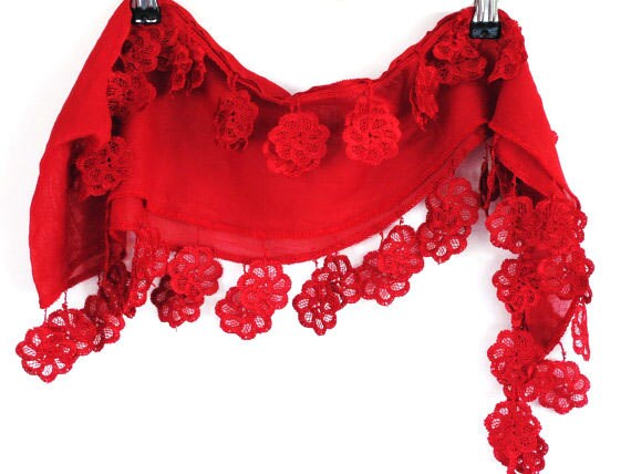 Bio Schal Mit Floraler Spitze, Stirnband, Cowl, Geschenk, Rot Bio Schal Mit Floraler Spitze, Stirnband, Cowl, Geschenk, Rot von mediterraneanlights