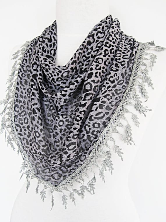 Grauer Transparenter Leopardenschal/Schal Mit Spitze, Geschenk, Verkauf, Mode, Hochzeit, Grau Grauer Transparenter Leopardenschal/Schal Mit Spitze, Geschenk, Verkauf, Mode, Hochzeit, Grau von mediterraneanlights