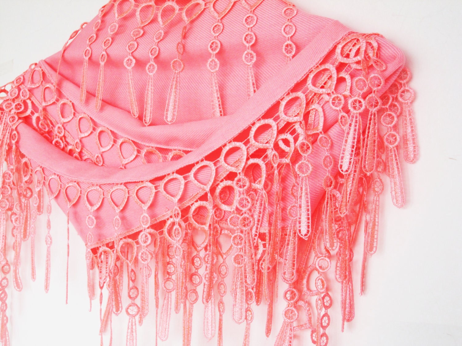 Pfirsich Rosa Pashmina Schal Mit Fransen Spitze, Für Frauen Pfirsich Rosa Pashmina Schal Mit Fransen Spitze, Für Frauen von mediterraneanlights
