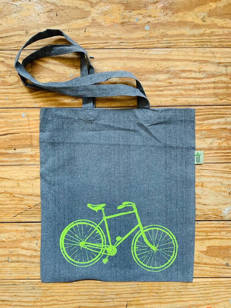 Einkauftasche, Robuste Stofftasche Handbedruckte Tasche Mit Fahrrad Aus Recycelter Baumwolle von meerspurig