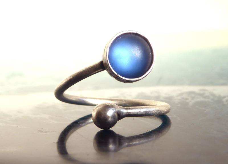 Wickelring Mit Hellblauem Seeglas, Silberfarbend, Verstellbar von meersusedesign