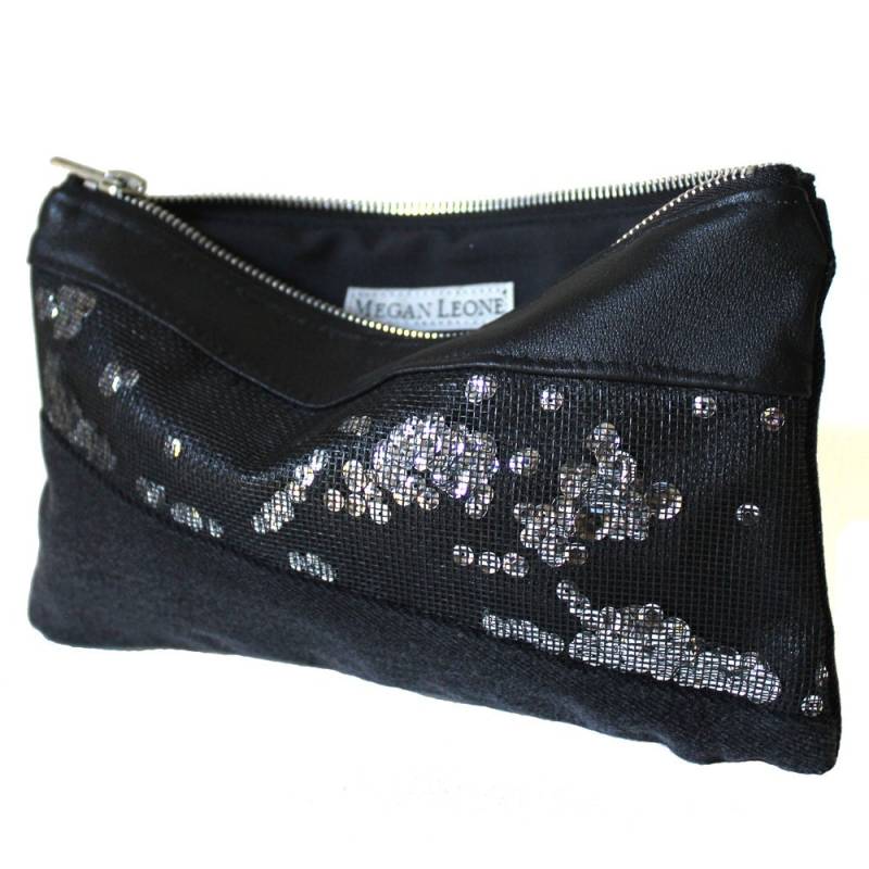 Silber Pailletten Schwarz Leder Denim Clutch/Reißverschluss Beutel Kleine Schwarze Geldbörse Designer Handgemachte Upcycled Nachhaltige von meganleone