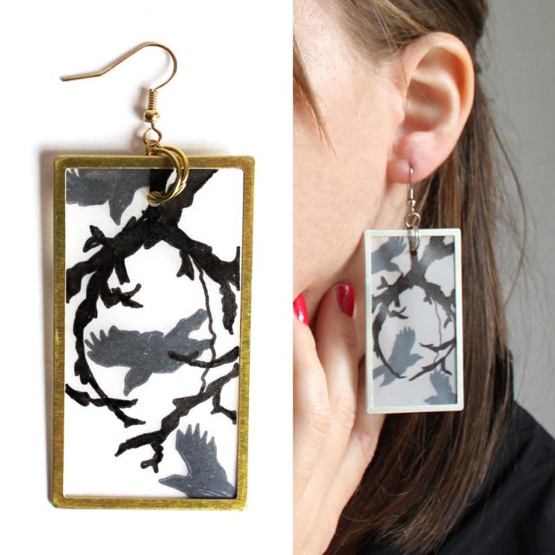 Vögel in Olive Branch Von Hand Gezeichnet Rechteckigen Rahmen Ohrringe von meganleone