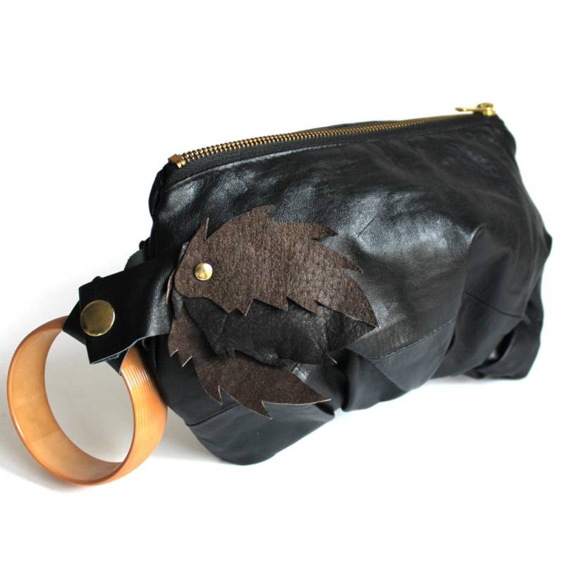 Wiederverwertetes Leder Armband Handtasche - Schwarze Schokolade Braun Und Senf von meganleone