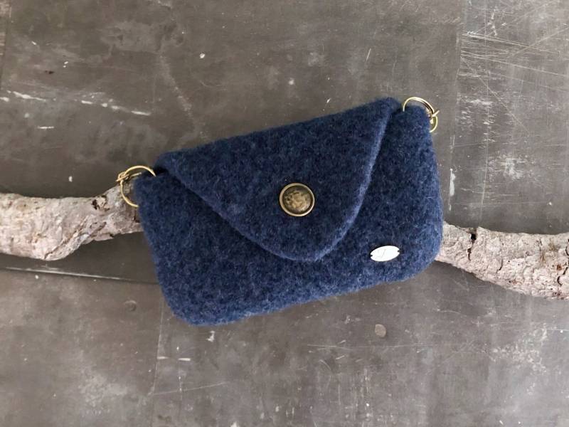 Blaue Gürteltasche in Goldfarbener Ausführung, Ideal Als Handy Oder Brieftasche von meiTaschi