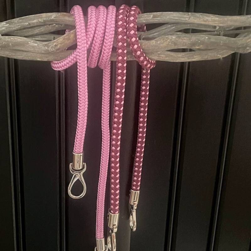 Kurze Und Lange Taschengurte Aus Segelseil in Aubergine Mix Lavendelrose Mit Silberfarbenen Karabinern, Schultergurte von meiTaschi