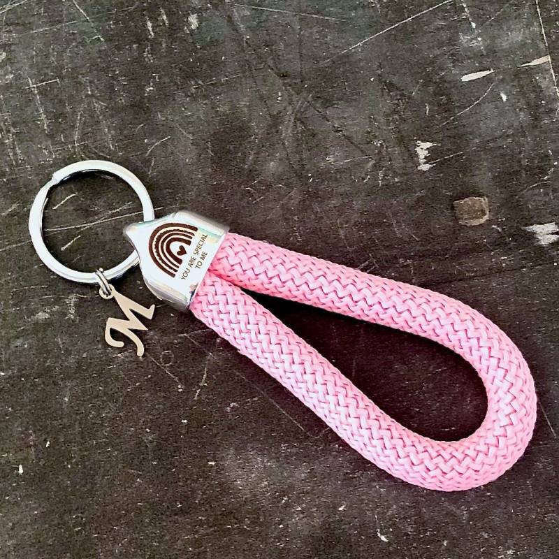 Personalisierter Schlüsselanhänger Aus Segelseil Mit Und Silberfarbenem Schlüsselring Du Bist Etwas Besonderes Für Mich von meiTaschi