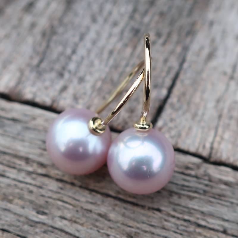 585 Gold Perlenohrringe Mit Lavendel Zuchtperle Kugel 8 Mm Goldschmiedearbeit von meinWerkk