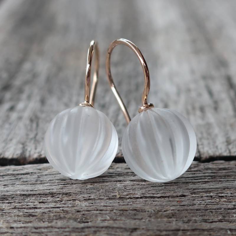 585 Roségold Ohrhänger Ohrringe Matte Gravierte Bergkristall Kugel 10 Mm von meinWerkk