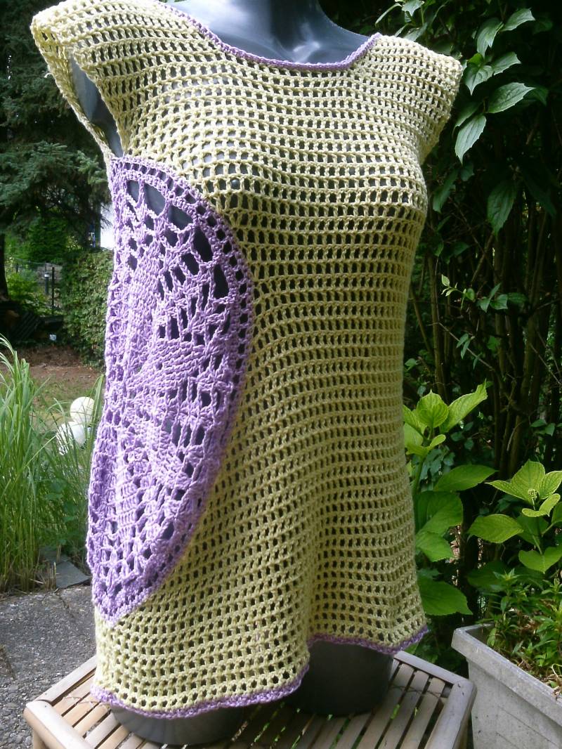 Häkel-Tunika Mit Rosette, Gelb + Lila, Gr. 38 | S, Uk 10-12, Us 8-10 von meineStrickerei