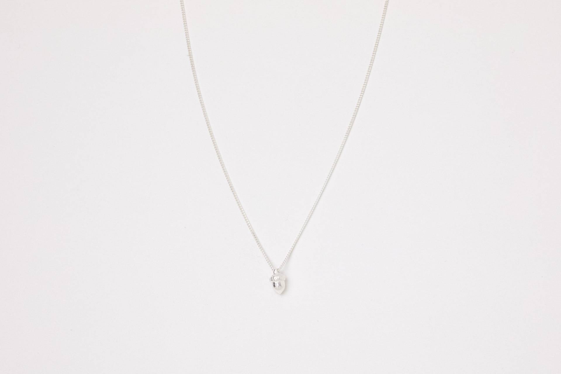 Eichelkette Eiche Oak Gold Halskette Silber Eichel Winter Herbst Eichhörnchen Vergoldete Zarte Herbstschmuck Naturschmuck Nuss von meineketten