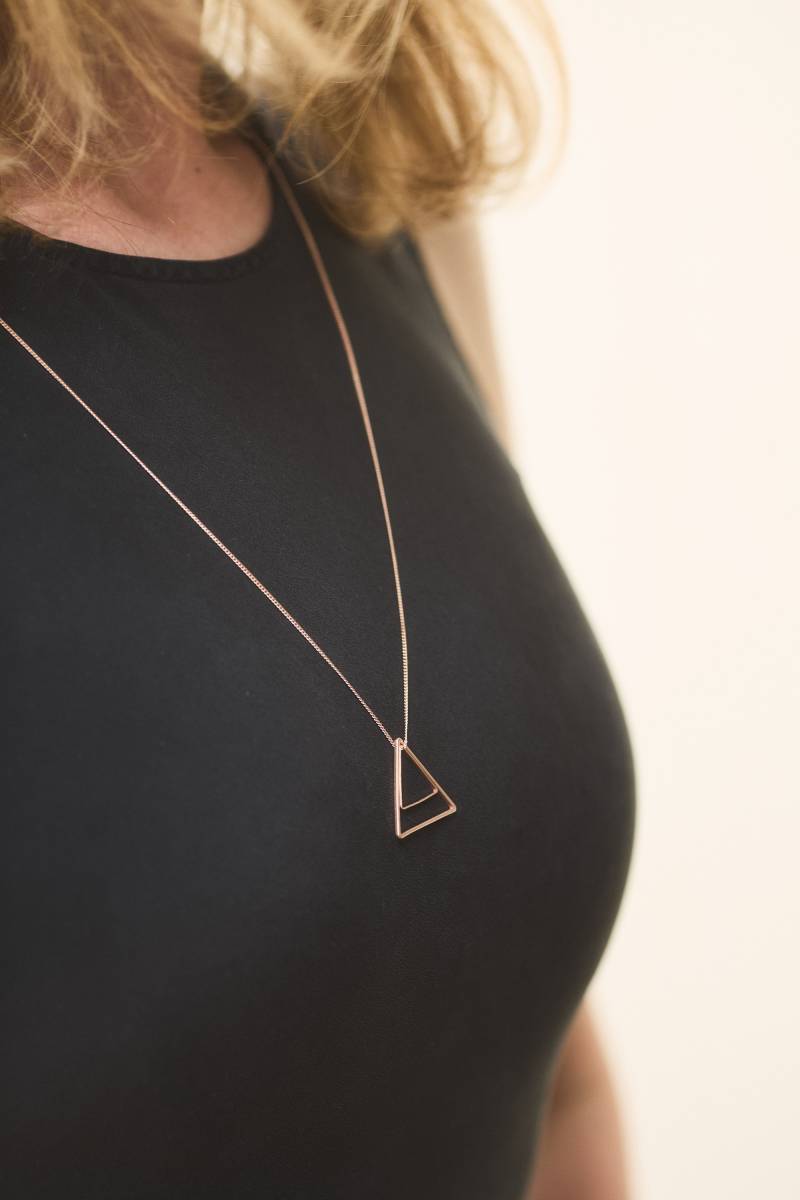 Lange Dreieckskette Doppel Dreieck Kette Halskette Silberkette Oder Goldkette Minimal von meineketten