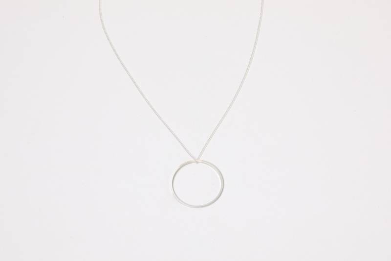 Kreis Circle Xl Lange Kette Mit Einem Großen Ring Disc Goldkette Roségoldkette Silberkette Goldplättchen Kreiskette Ringkette von meineketten