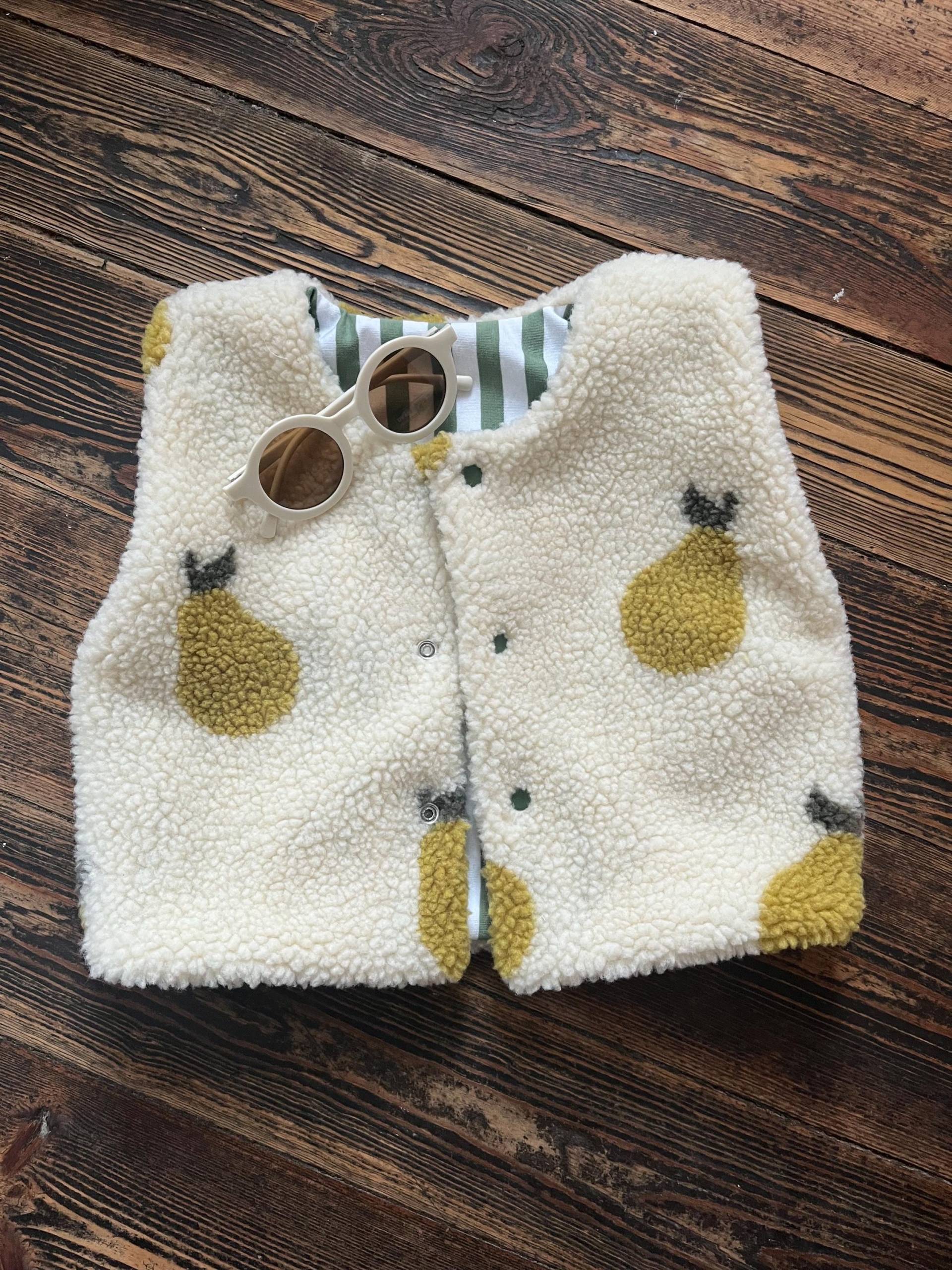Teddyweste Birne Teddyweste Birne von meinlausejunge