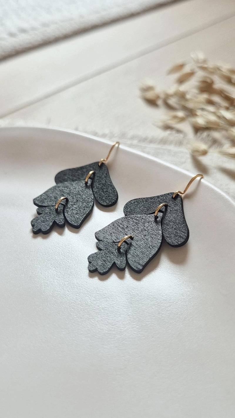 Blumen Ohrringe Hänger Gold Aus Holz/Schwarz Goldener Schmuck Edelstahl Floral von mellifine