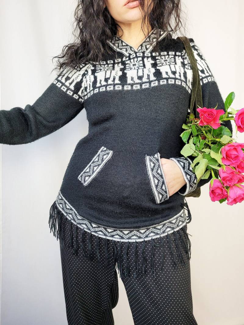 Retro Damen Kleidung, Y2K Ästhetik, Vintage 90Er Folk Boho Print Fransen Strickpullover Top von mellinaVINTAGE