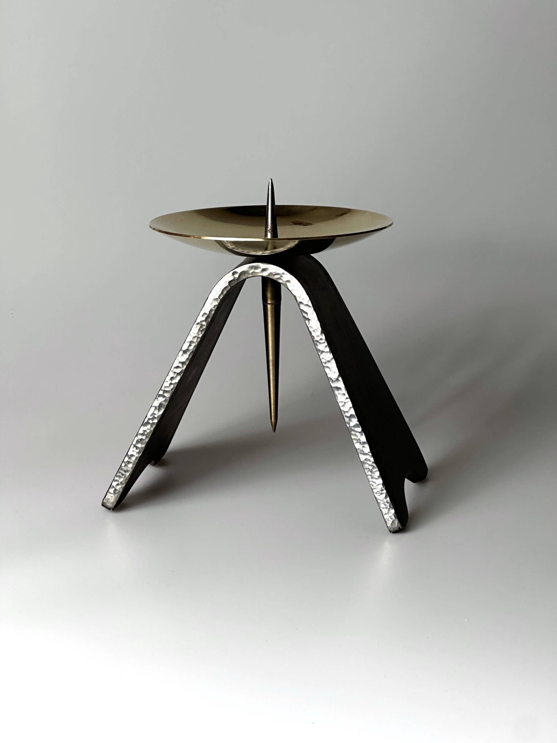 Kerzenständer Ddr Design Handeschmiedet Groß Eisen Messing Sakral 1960Er Kerzenständer Ddr Design Handeschmiedet Groß Eisen Messing Sakral 1960Er von mercatino900