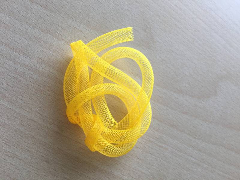 Röhrenförmiges Netzband, 6 Mm, Gelbe Farbe Röhrenförmiges Netzband, 6 Mm, Gelbe Farbe von merceriebroderie