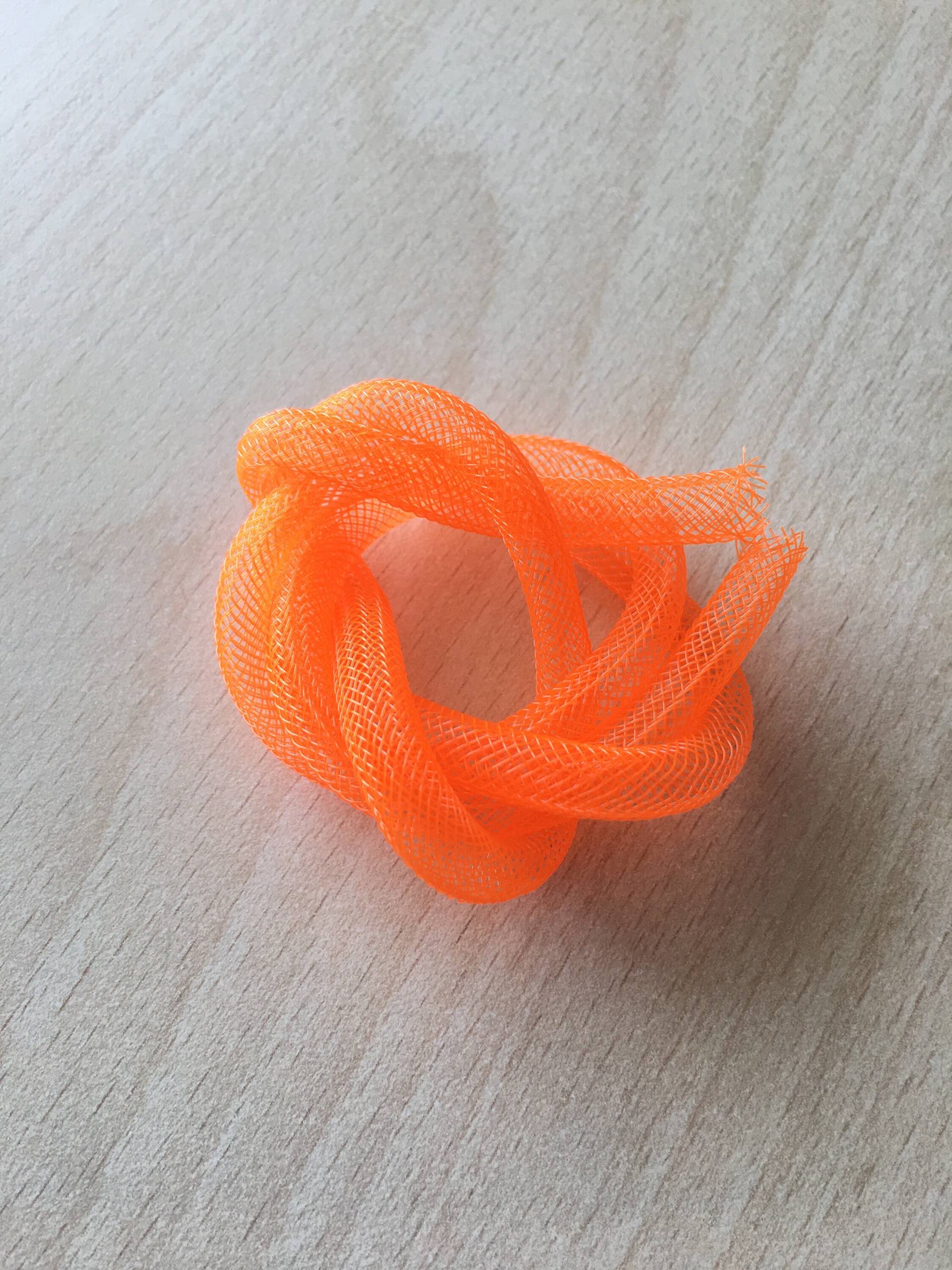 Röhrenförmiges Netzband 6 Mm Orange Farbe Röhrenförmiges Netzband 6 Mm Orange Farbe von merceriebroderie