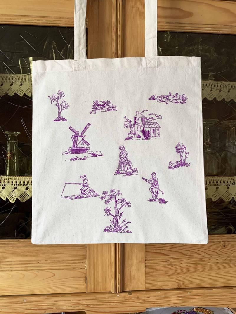 Tote Bag Leinwand Muster Von Jouy in Lila Tote Bag Leinwand Muster Von Jouy in Lila von merceriebroderie