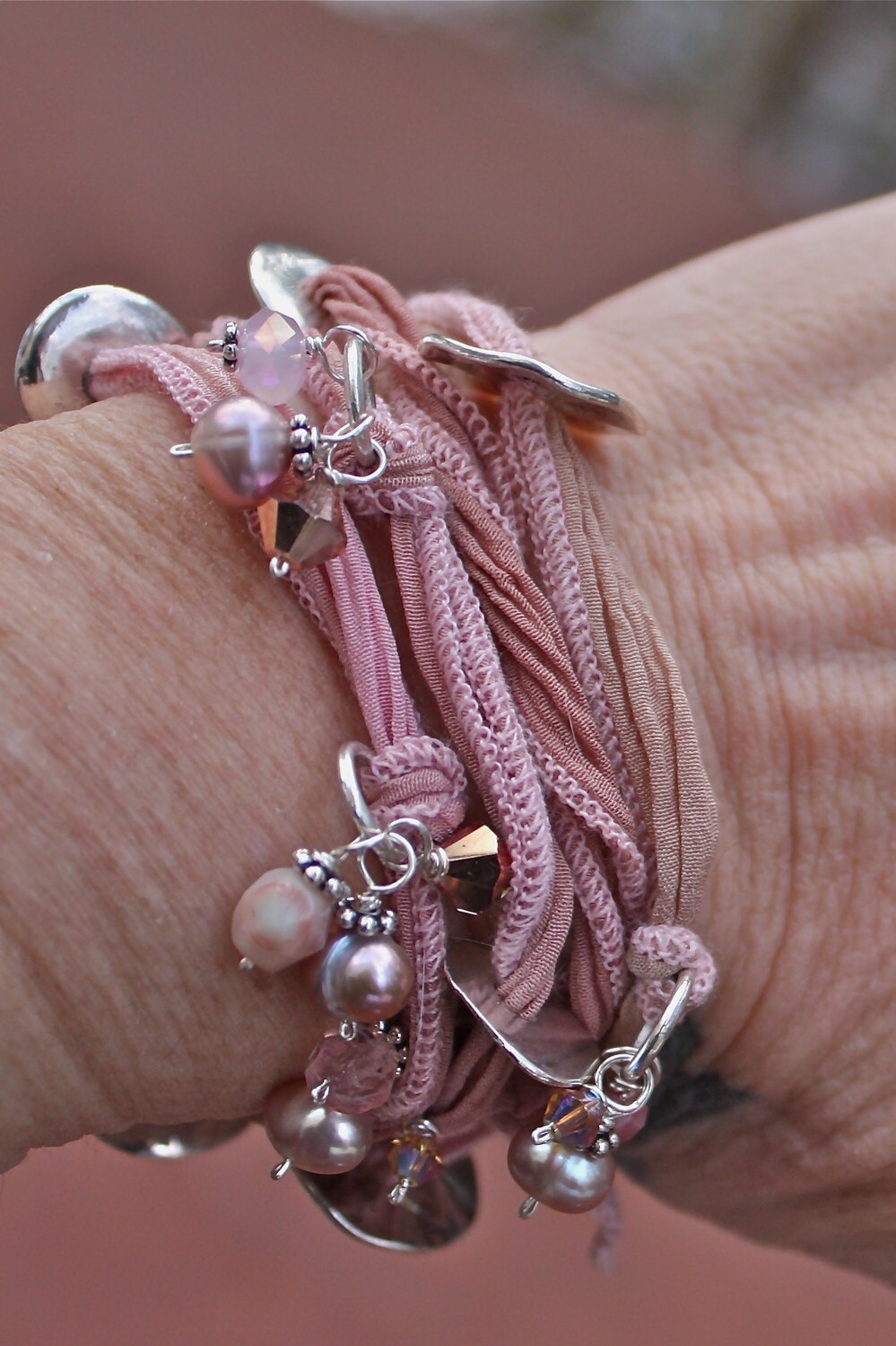 Perlen Seide Wrist Wrap - Manschette Armband Oder Halskette Reichen Lila Rosa Funky Beach Boho Stil Perlen Seide Wrist Wrap - Manschette Armband Oder Halskette Reichen Lila Rosa Funky Beach Boho Stil von mermaidtears