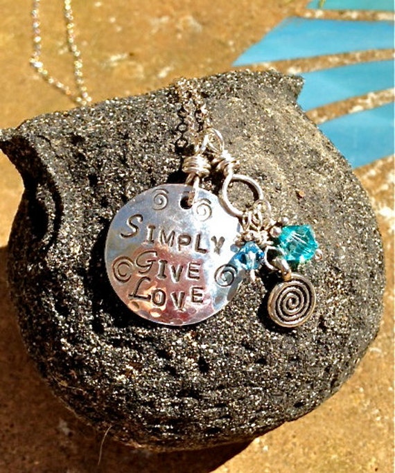 Simply Give Love Charm Halskette ~ Zur Unterstützung Von Sarah Simply Give Love Charm Halskette ~ Zur Unterstützung Von Sarah von mermaidtears
