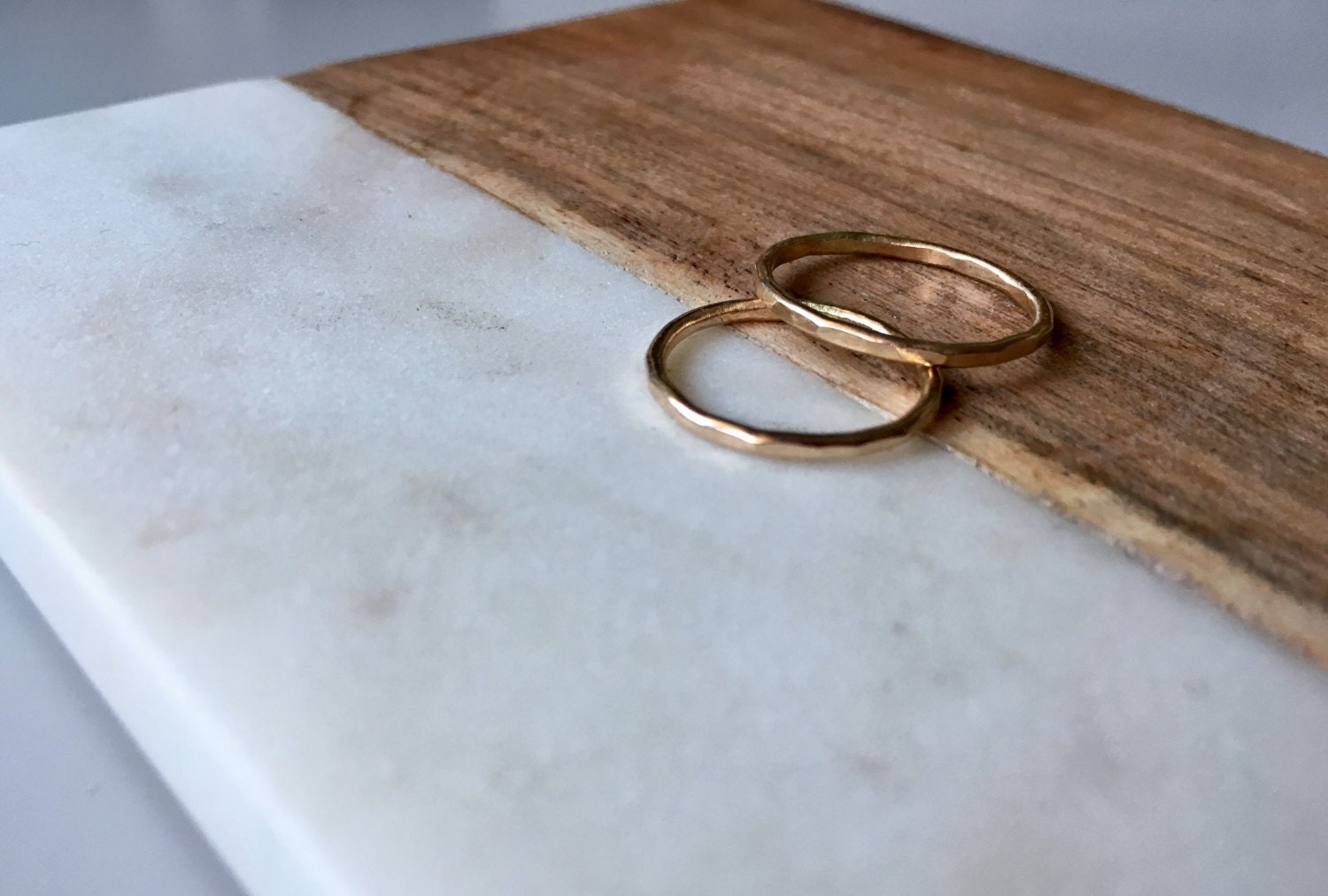 14K Gf Stapelringe - Zwei Dünne Gelbgold Filigrane Gold von metalandivy