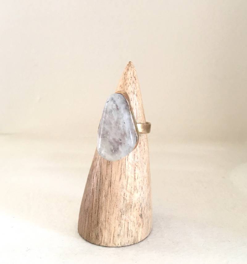 Mondstein Ring - Messing Und 14K Gf Größe 6, 5 Heilstein Heiliger Stein Steinring Statement von metalandivy