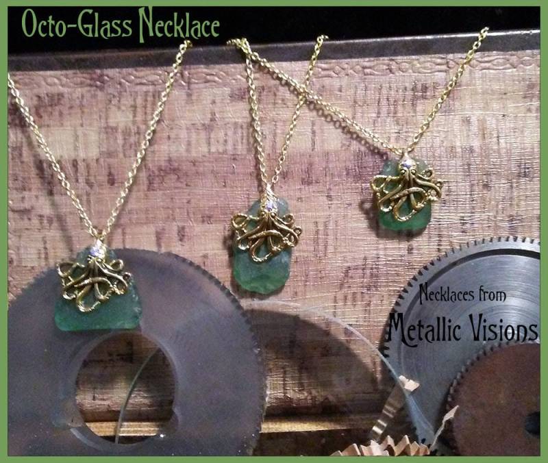 Octo-Glas-Anhänger-Halsketten Octo-Glas-Anhänger-Halsketten von metallicvisions