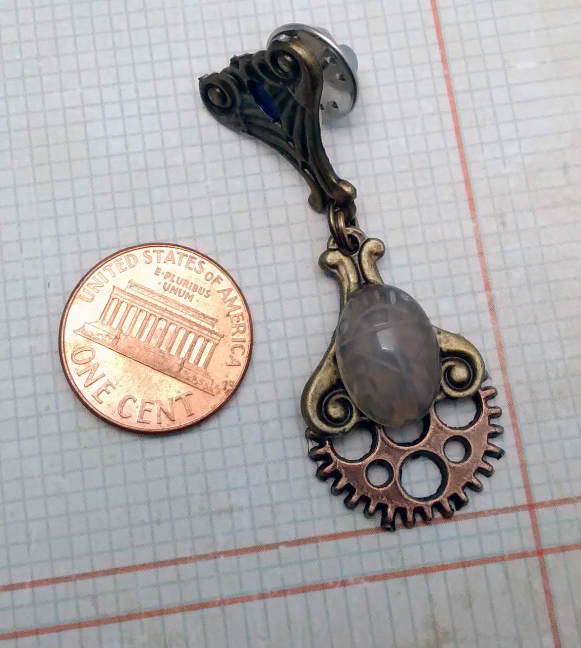 Reihenfolge Der Lunar Skarabäus Limitierte Steampunk Pins Reihenfolge Der Lunar Skarabäus Limitierte Steampunk Pins von metallicvisions