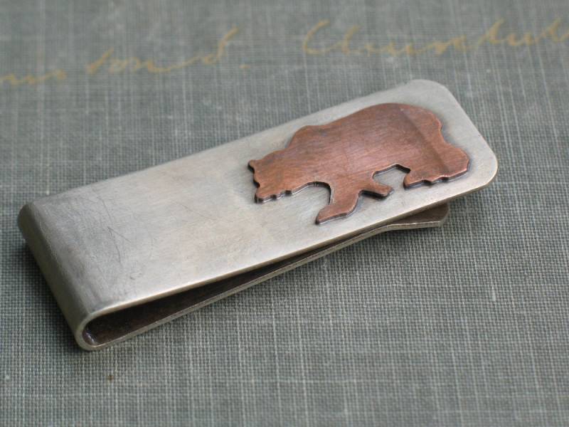 Rustikale Bärensilhouette Geldklammer Handgeschnittener Grizzly Aus Kupfer von metamorph
