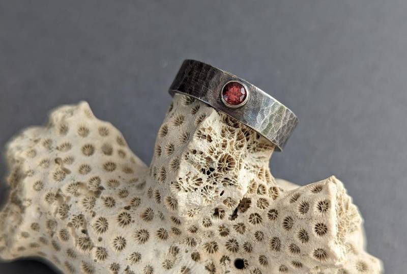 Breiter Granat Ring - 6 Mm Breit von metamorph