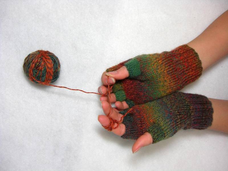 Handgestrickte Fingerlose Handschuhe Aus Wolle Mehrfarbige Texting Mitts von mew1ab