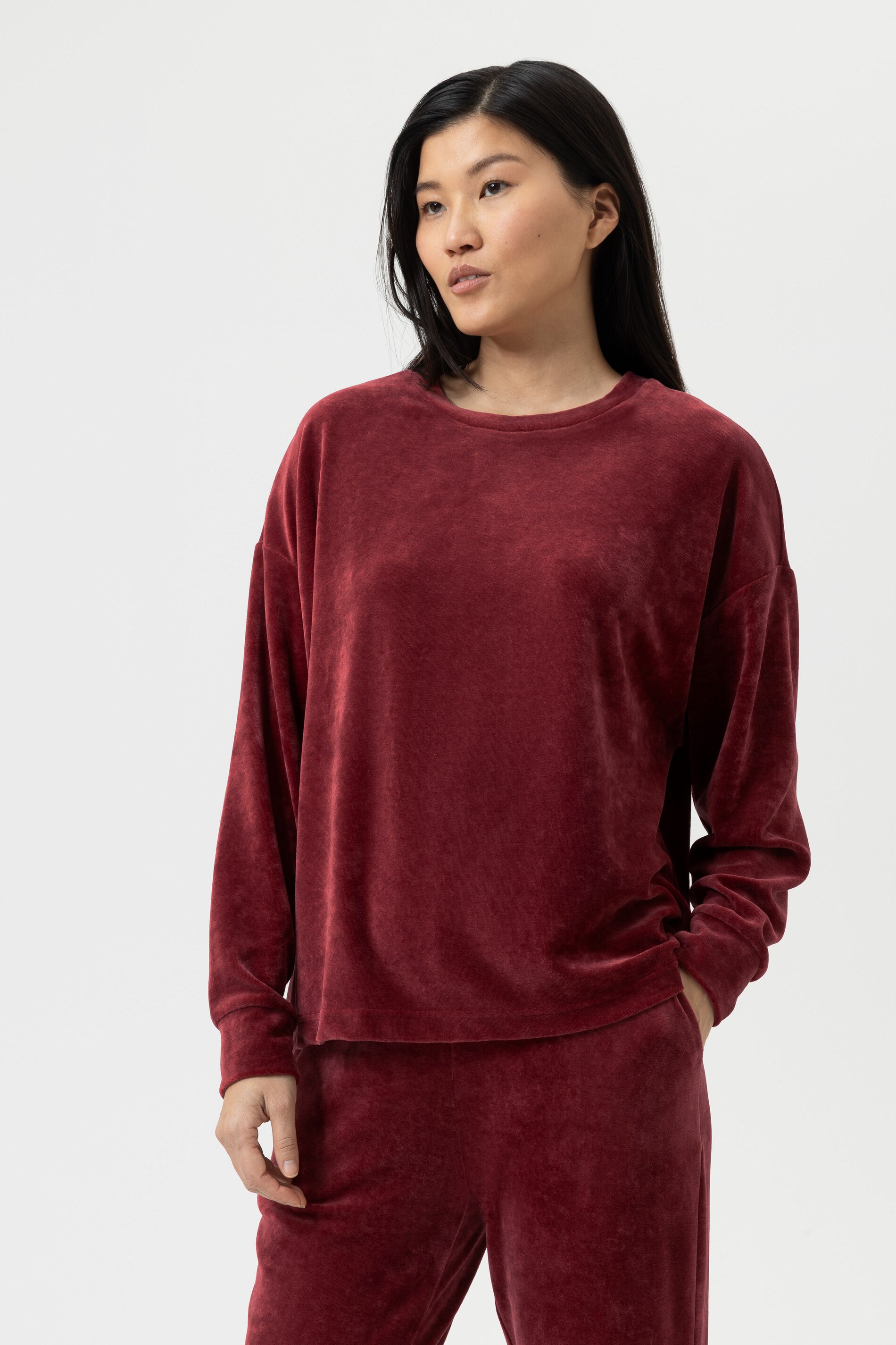 Sweatshirt Serie Velvet Dream Beau Bordeaux von mey