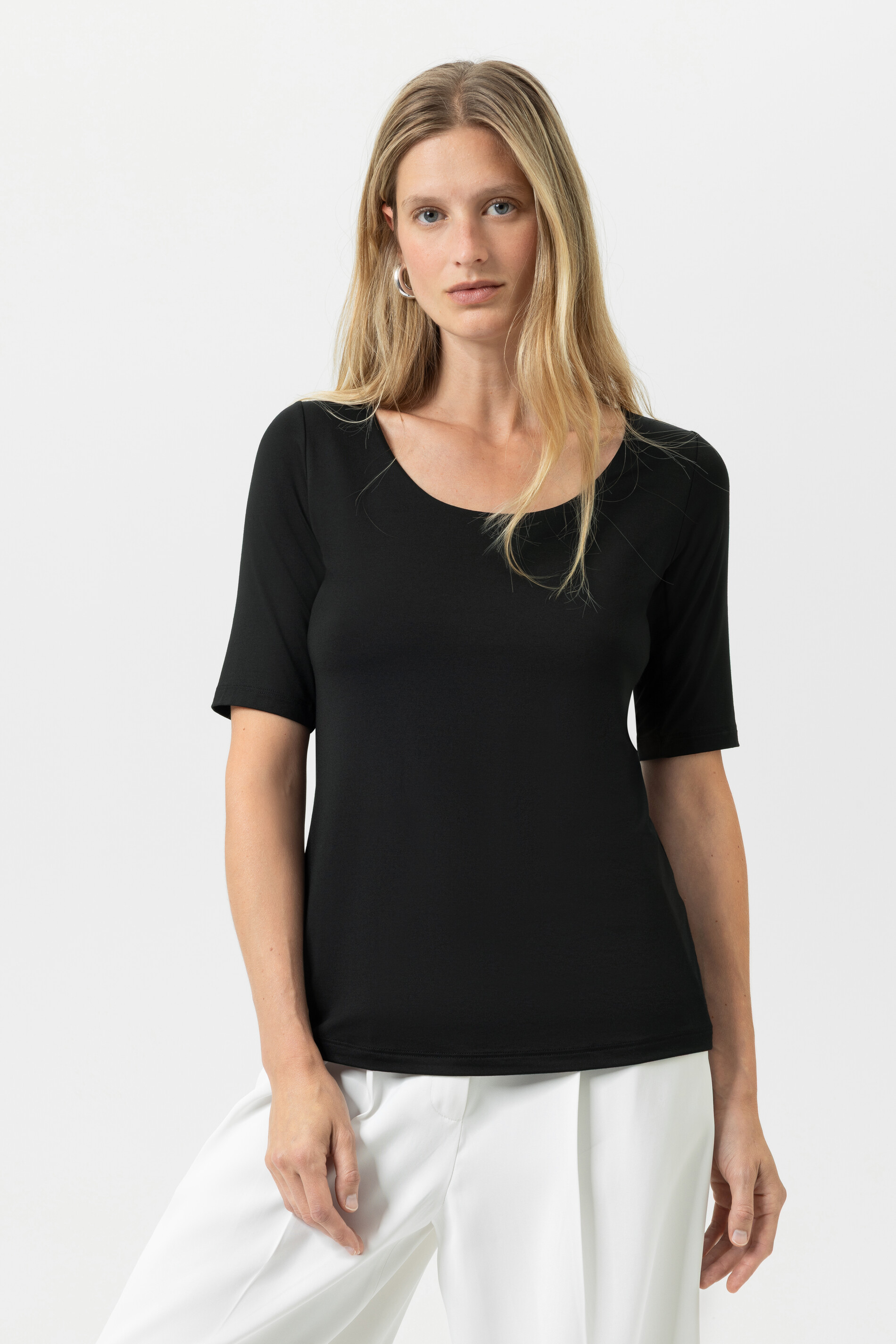 T-Shirt Serie Blazershirt Schwarz von mey