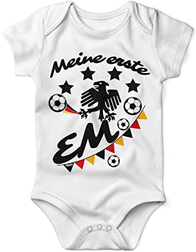 miKalino Babybody mit Spruch für Jungen Mädchen Unisex kurzarm Meine erste EM | handbedruckt in Deutschland, Farbe:weiss, Grösse:68 von miKalino