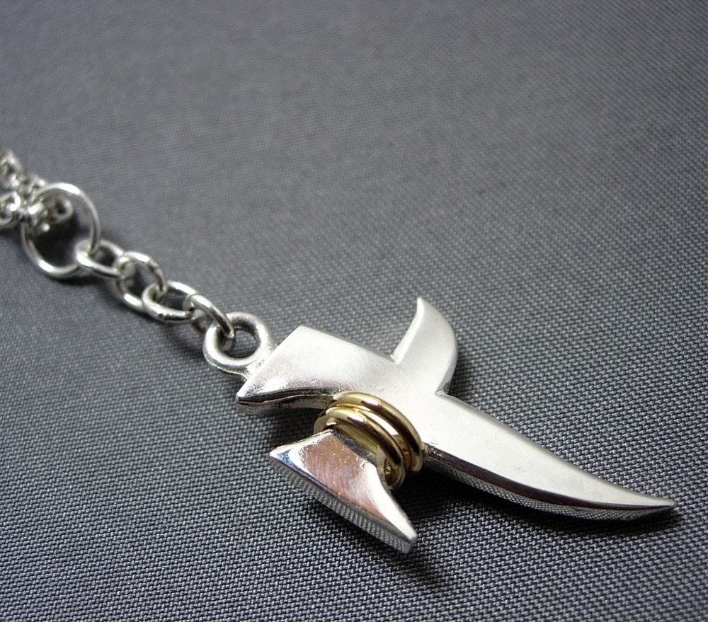 Kreuz Und Kette Aus Silber 9 Karat Gold von michaelLionel