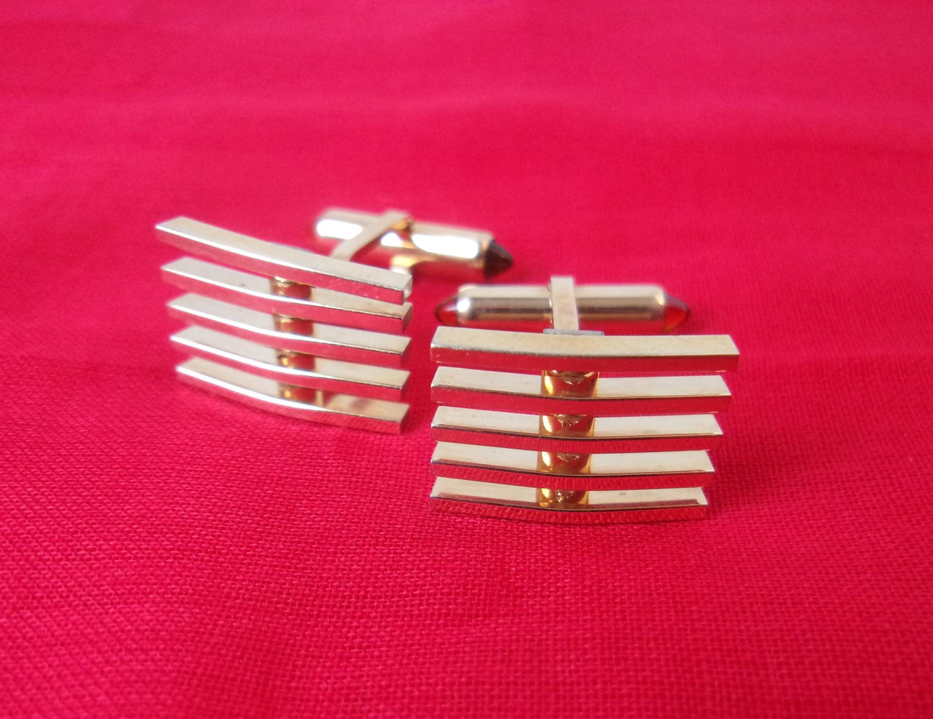 Jahrgang Mid Century Krementz Gold Gefüllt Einzigartige Manschettenknöpfe, Schöne Qualität Vintage Ausgezeichnet Jahrgang Mid Century Krementz Gold Gefüllt Einzigartige Manschettenknöpfe, Schöne Qualität Vintage Ausgezeichnet von michellewvintage