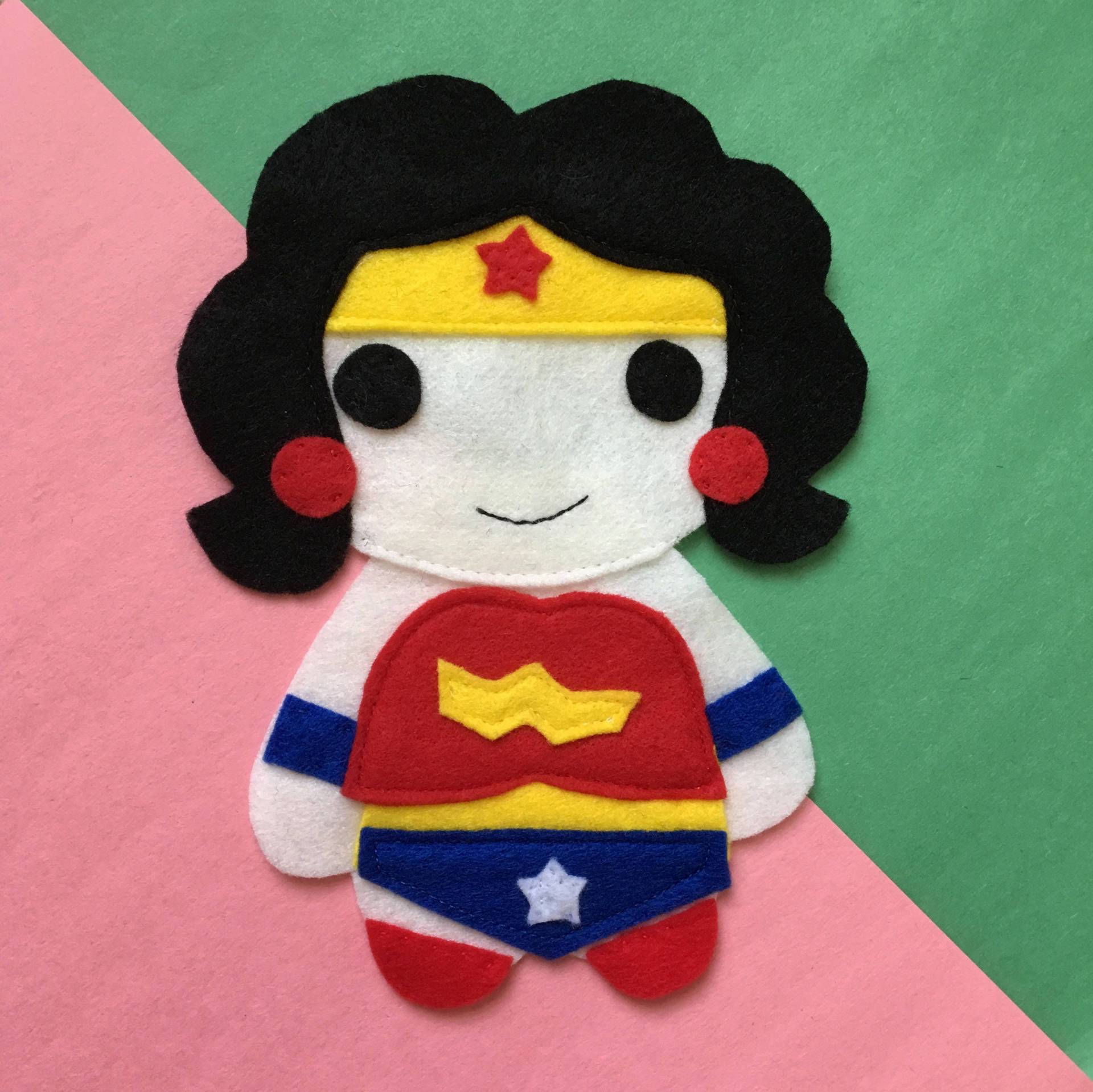 Wonder Girl - Aufbügler/Patch Zum Aufbügeln Aus 100% Recycelten Filzstoffen Wonder Girl - Aufbügler/Patch Zum Aufbügeln Aus 100% Recycelten Filzstoffen von micielomicielo