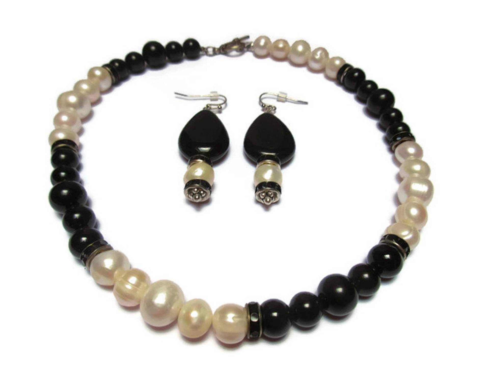Perlen & Obsidian Schmuck Set Süßwasser Collier Und Ohrringe Perlen & Obsidian Schmuck Set Süßwasser Collier Und Ohrringe von mihacreation